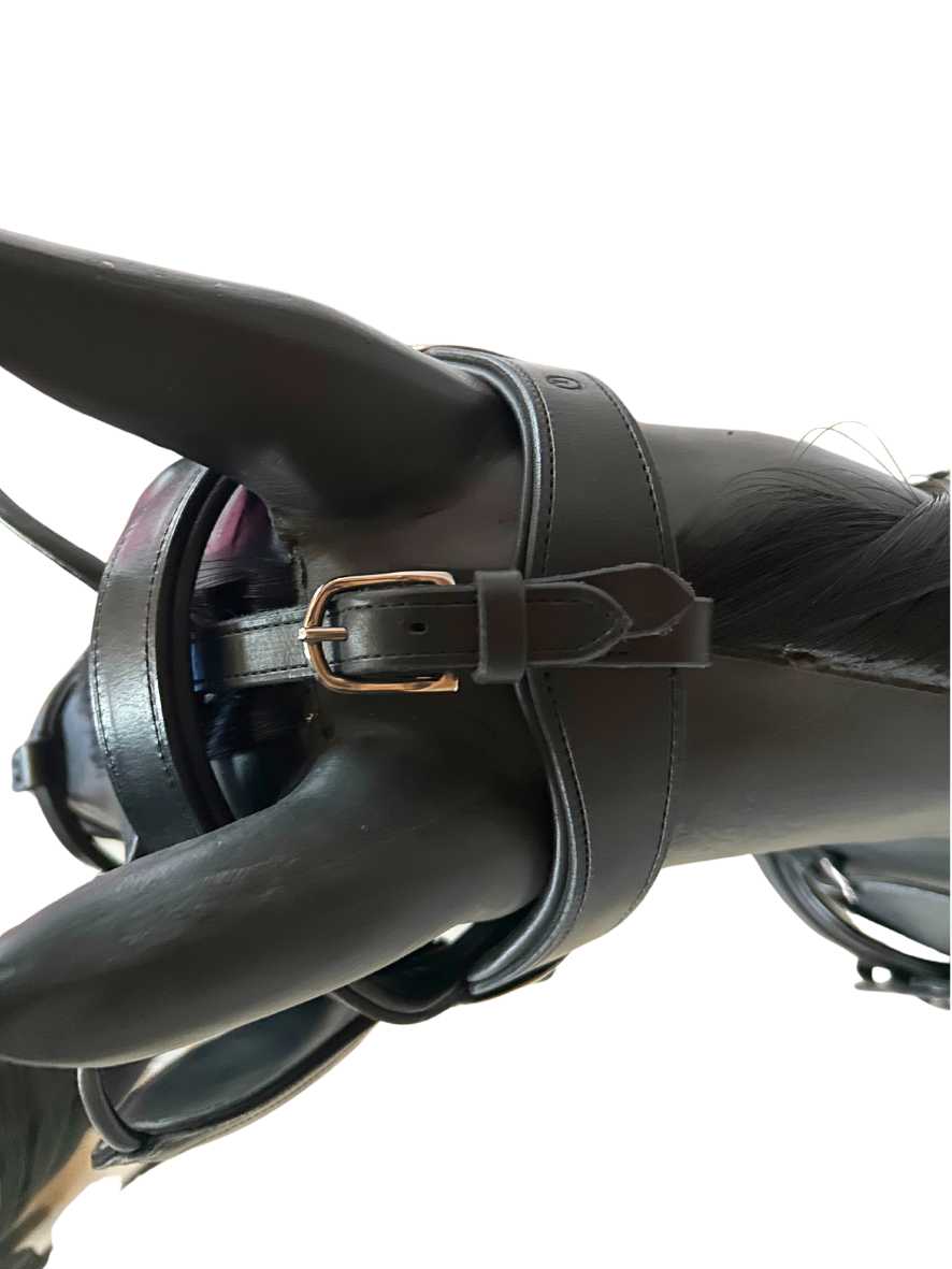 WEISSL Pferdegeschirr Einspänner Brustblatt Combi Sport