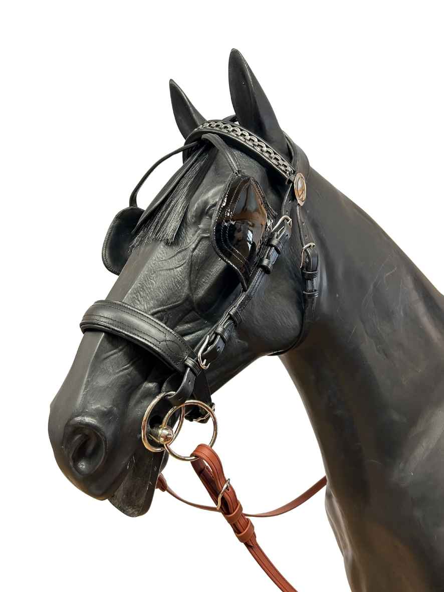 WEISSL Backenstücke mit Scheuklappen Blendklappen Lack für Fahrzaum